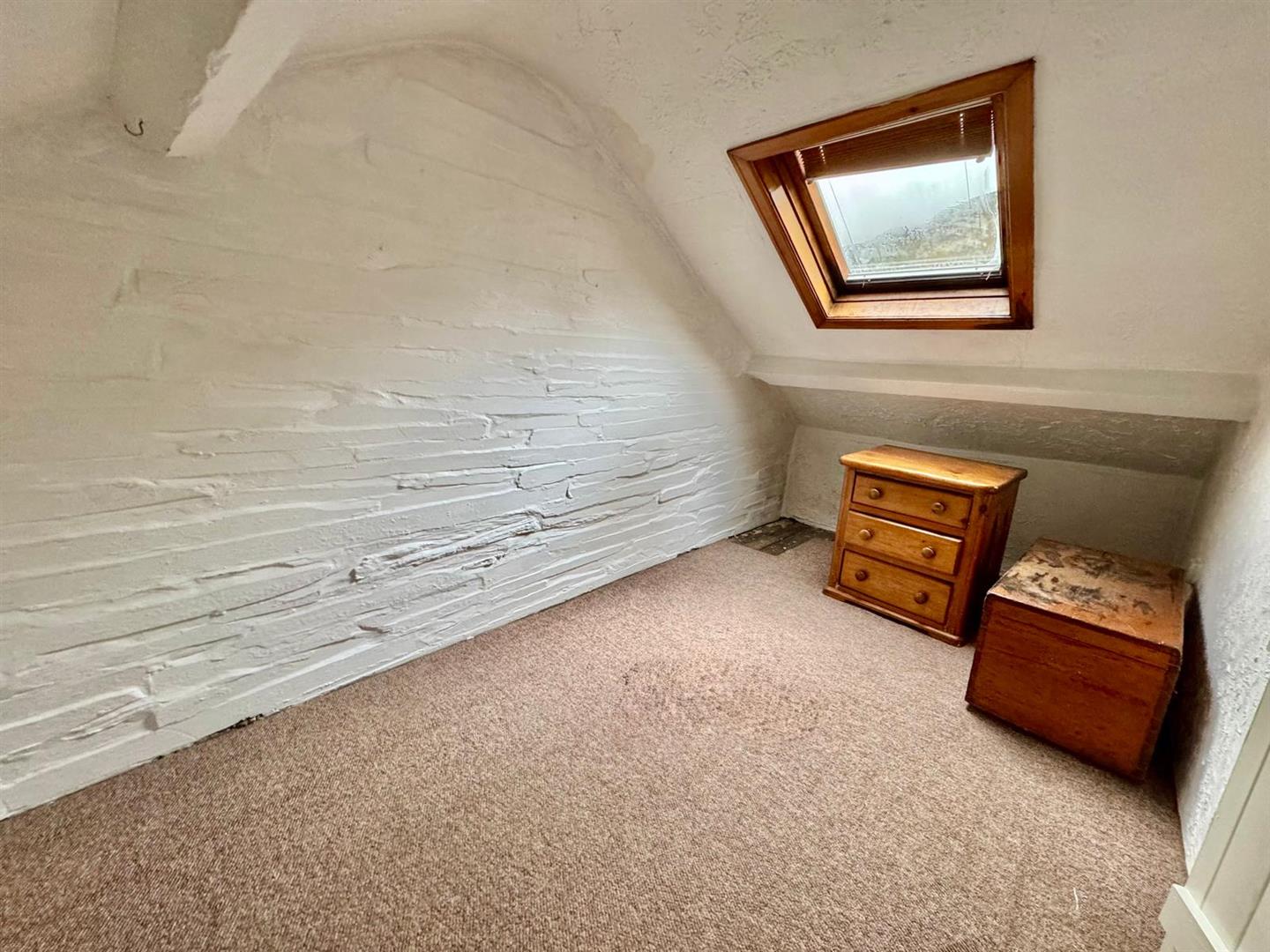 PHOTO-2025-12-10-22-15-43 (9).jpg